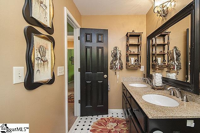 9 Meredith Lane Greenville, SC 29607 - Photo 23 of 36