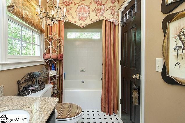 9 Meredith Lane Greenville, SC 29607 - Photo 24 of 36