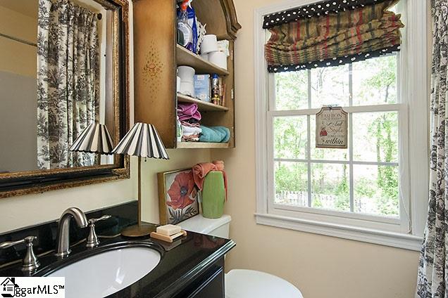 9 Meredith Lane Greenville, SC 29607 - Photo 27 of 36