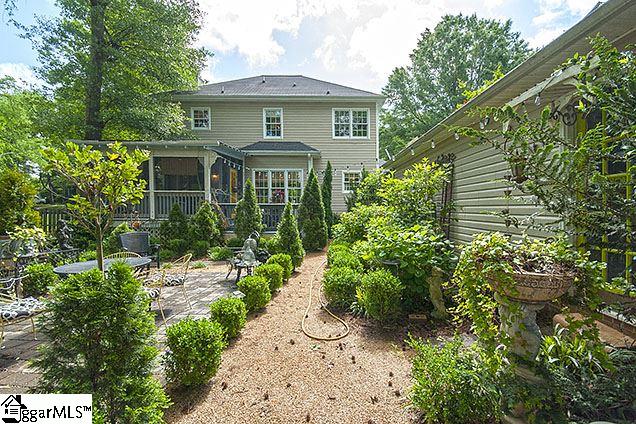9 Meredith Lane Greenville, SC 29607 - Photo 31 of 36