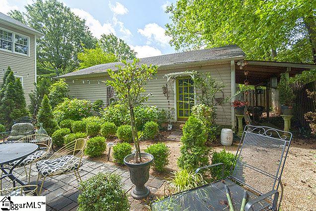 9 Meredith Lane Greenville, SC 29607 - Photo 33 of 36