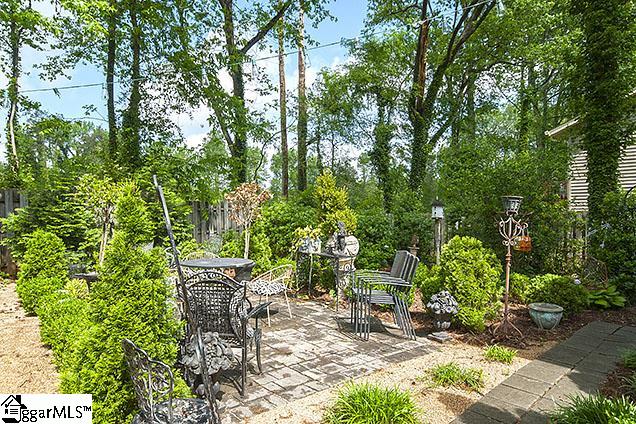 9 Meredith Lane Greenville, SC 29607 - Photo 35 of 36