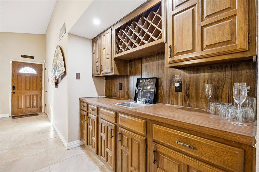 7016 Buttonwood Drive Fort Worth, TX 76137 - Photo 23 of 40