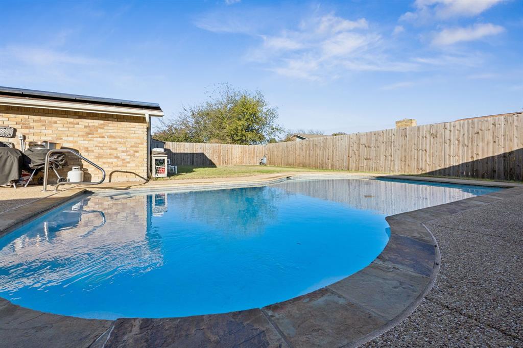 7016 Buttonwood Drive Fort Worth, TX 76137 - Photo 37 of 40