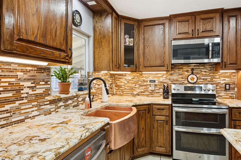 7016 Buttonwood Drive Fort Worth, TX 76137 - Photo 6 of 40