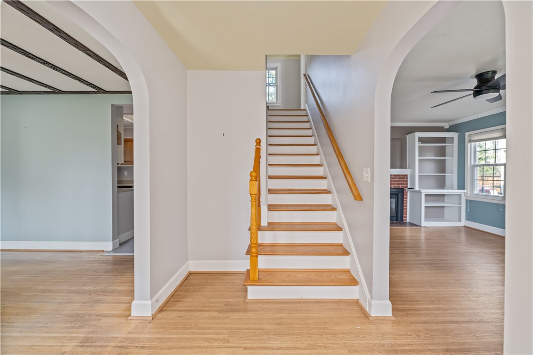 52 Seneca Road Irondequoit, NY 14622 - Photo 5 of 26
