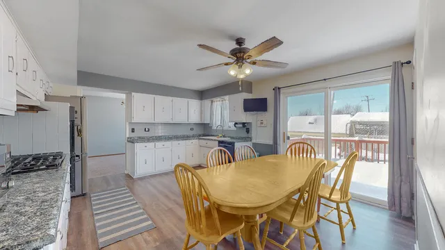 $415,000 | 13618 Overland Trail, Orland Park, IL 60467