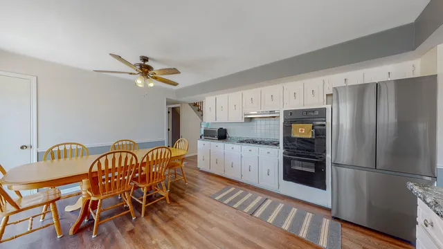 $415,000 | 13618 Overland Trail, Orland Park, IL 60467