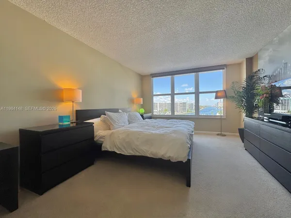 $2,950 | 3800 South Ocean Drive, Unit 604, Hollywood, FL 33019