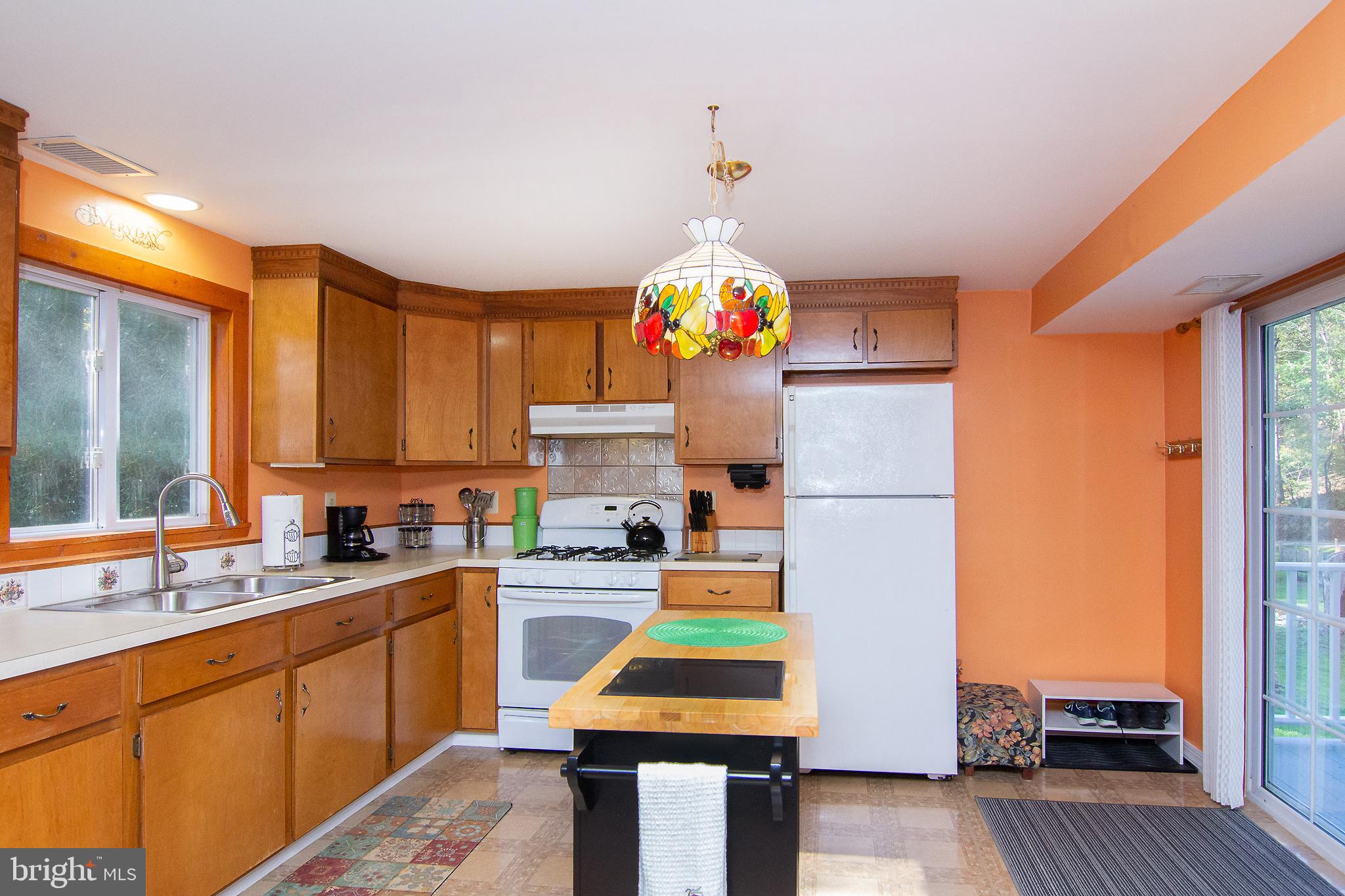 623 Bear Branch Road Westminster, MD 21157 - Photo 14 of 64 Kitchen