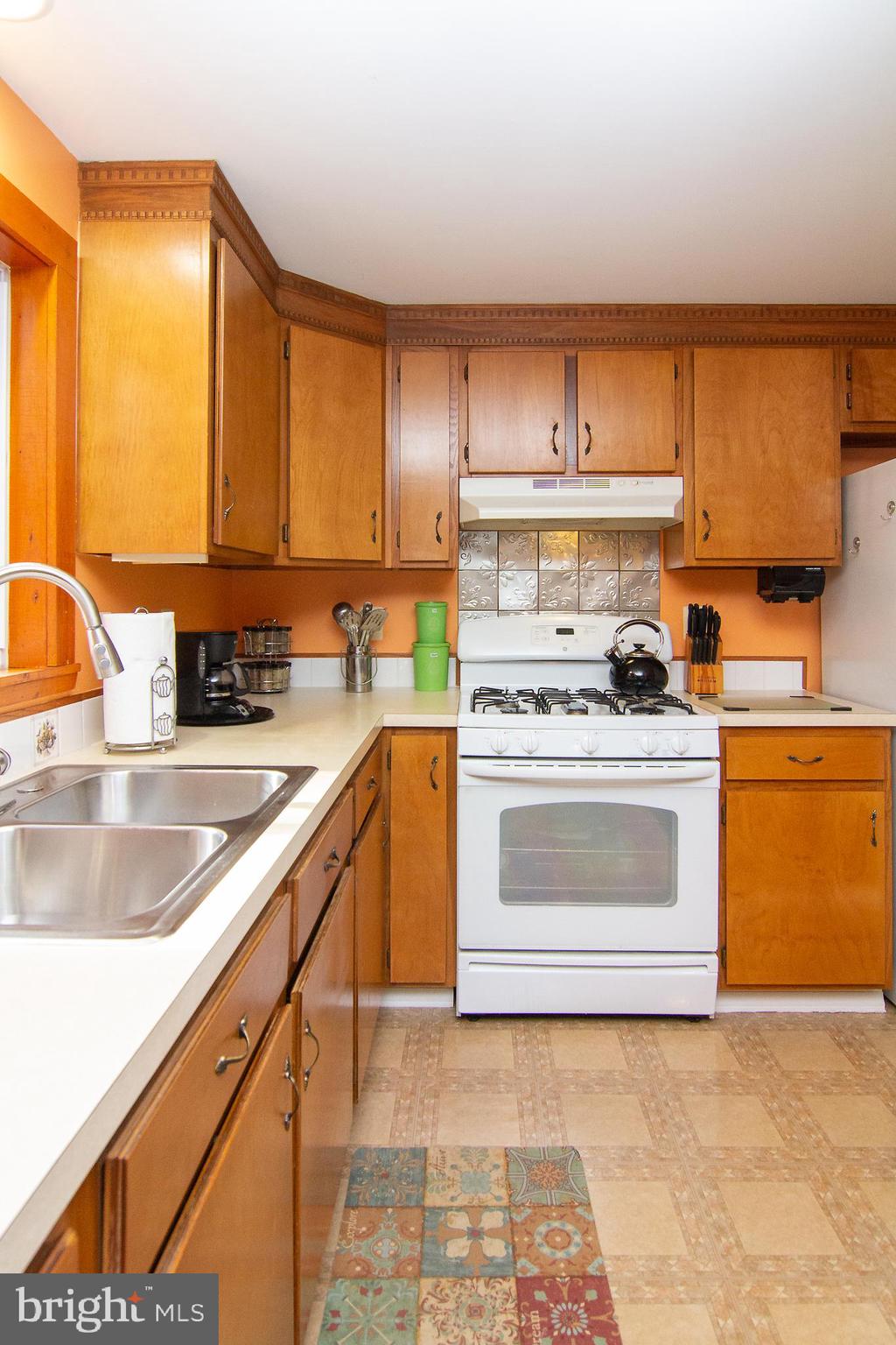 623 Bear Branch Road Westminster, MD 21157 - Photo 17 of 64 Kitchen
