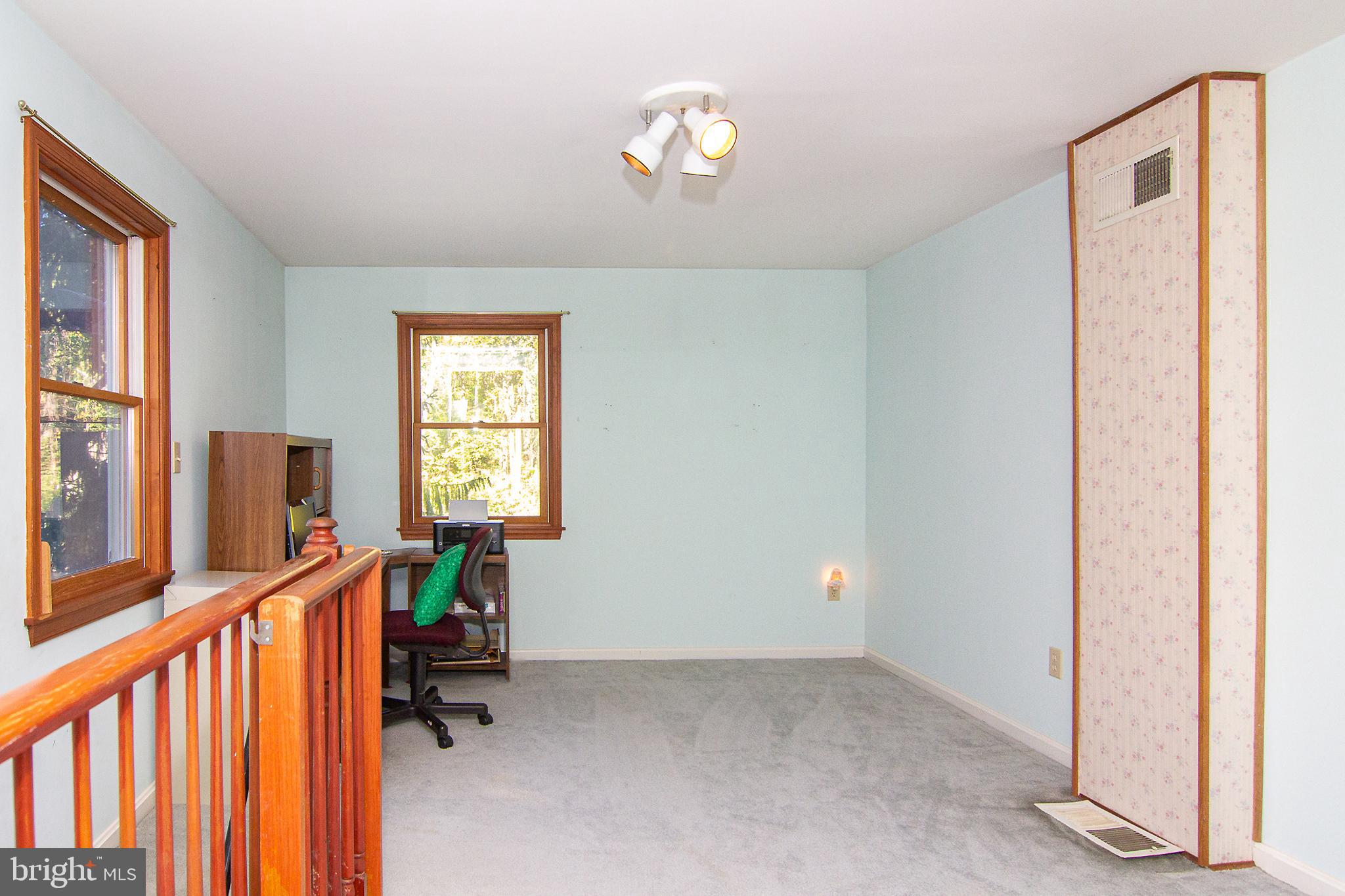 623 Bear Branch Road Westminster, MD 21157 - Photo 26 of 64 Open upper level area for office/possible 3rd BR