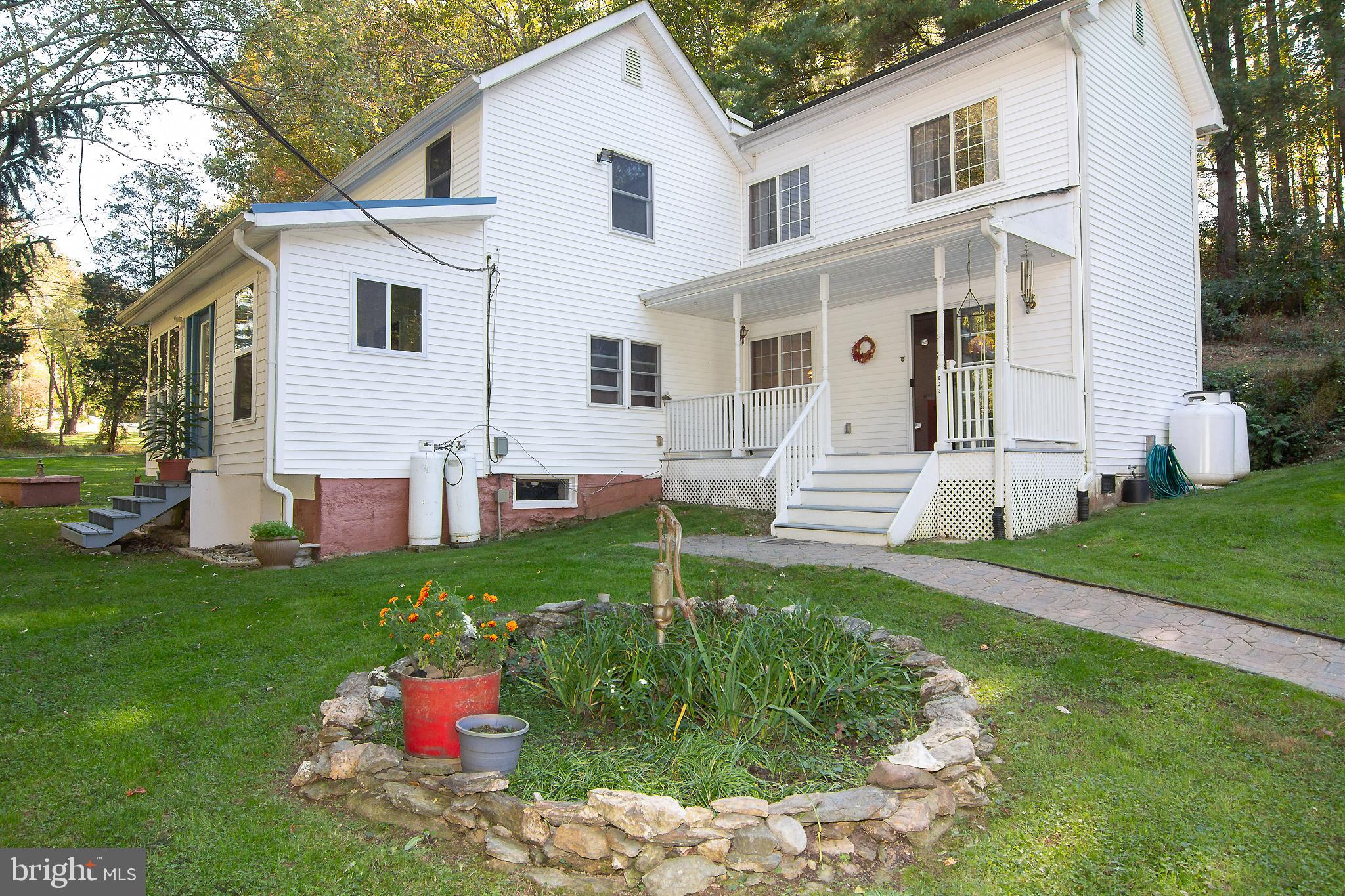 623 Bear Branch Road Westminster, MD 21157 - Photo 7 of 64 Side View