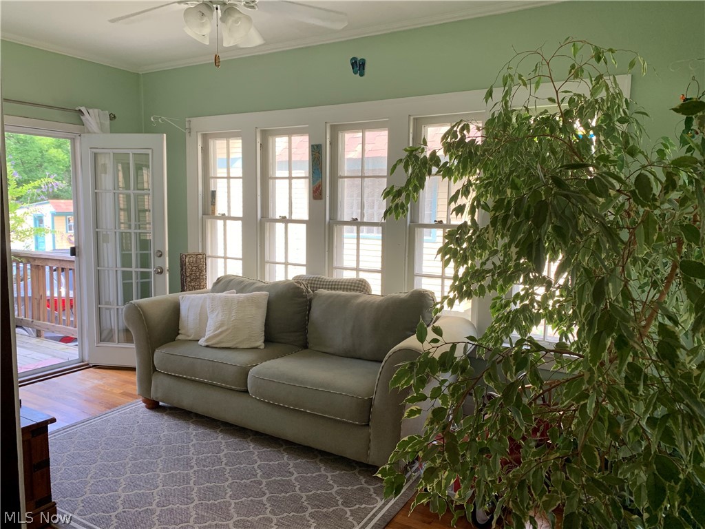 4004 Riveredge Road Cleveland, OH 44111 - Photo 24 of 34 Gallery Image 24