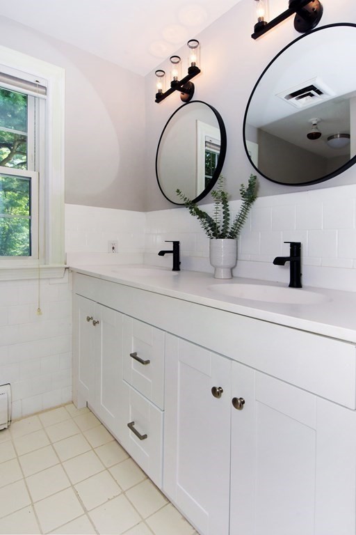 18 Wheeler Lane Natick, MA 01760 - Photo 30 of 42