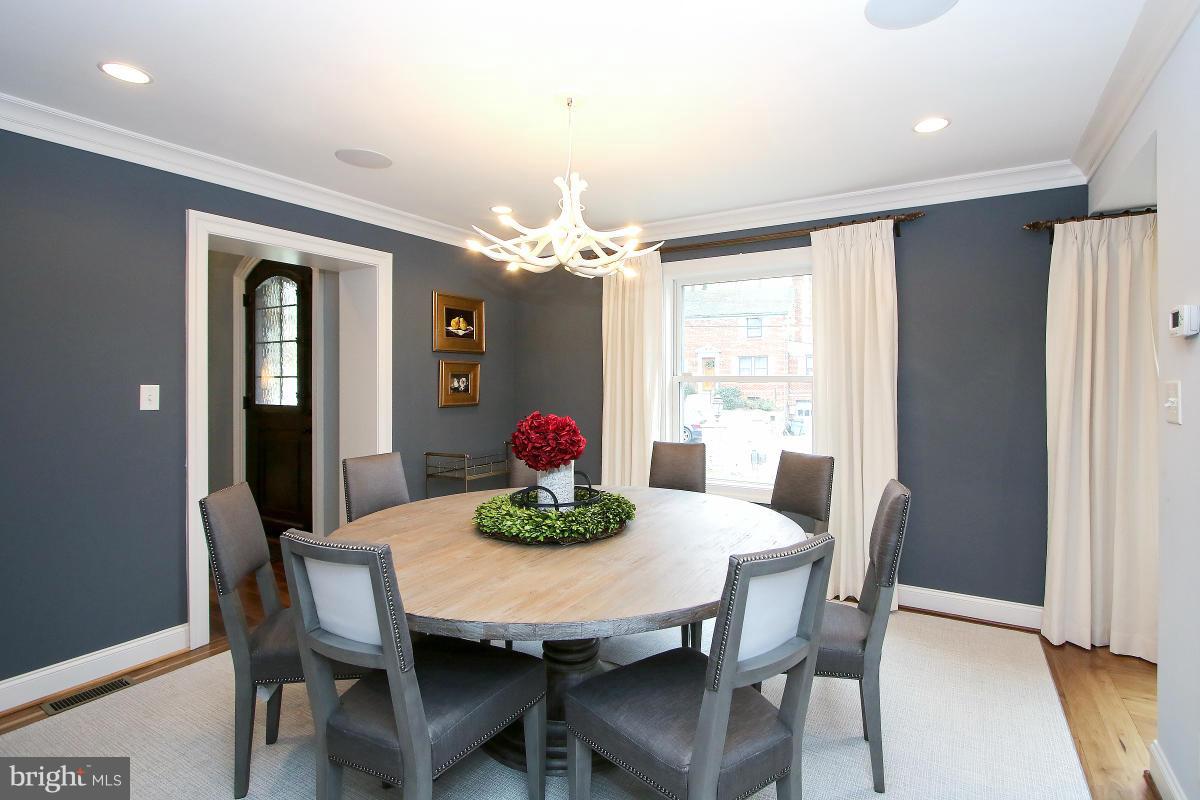 6305 Alcott Road Bethesda, MD 20817 - Photo 11 of 30 Dining Room
