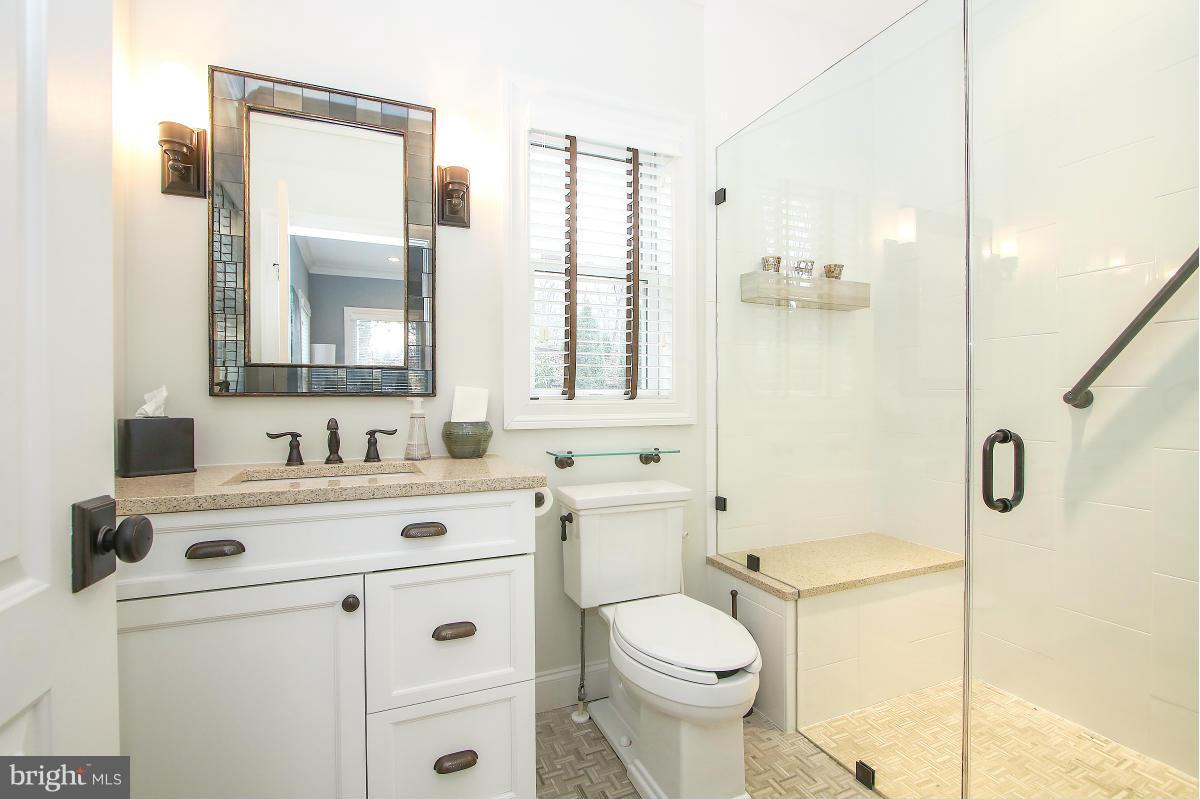 6305 Alcott Road Bethesda, MD 20817 - Photo 18 of 30 Bath