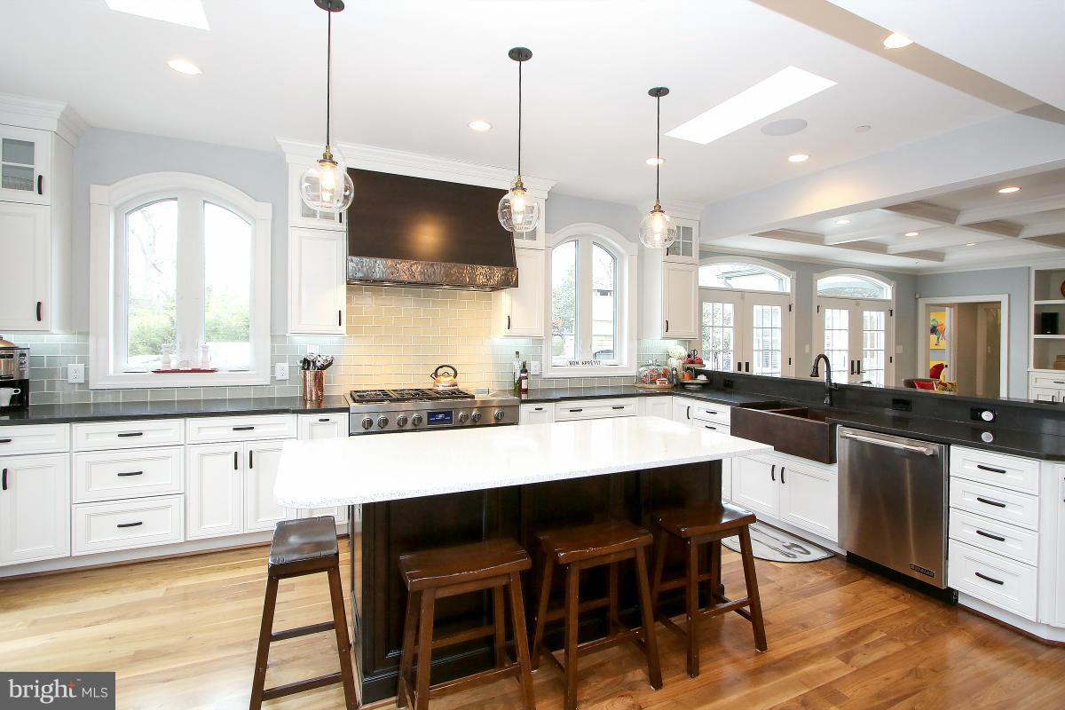 6305 Alcott Road Bethesda, MD 20817 - Photo 7 of 30 Kitchen