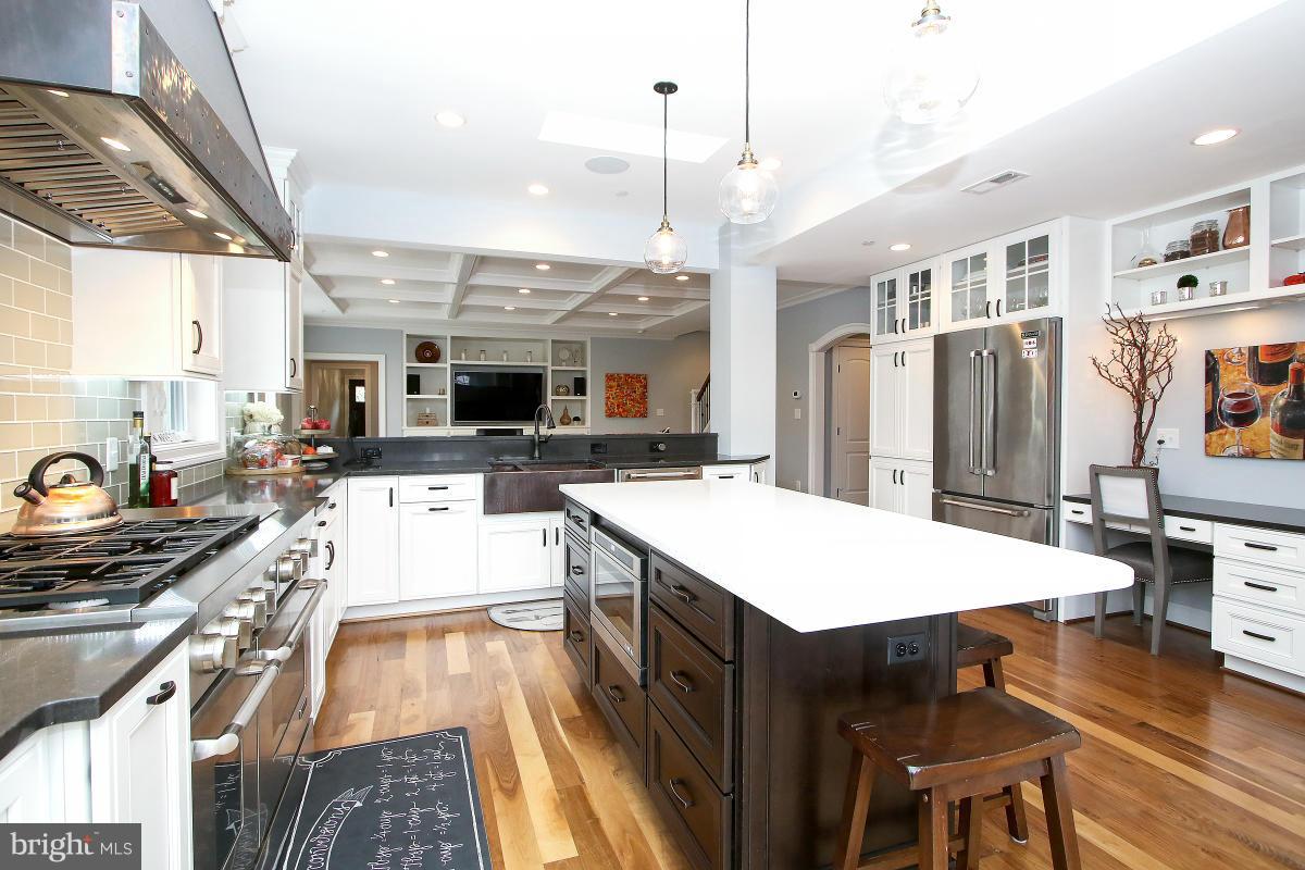 6305 Alcott Road Bethesda, MD 20817 - Photo 8 of 30 Kitchen