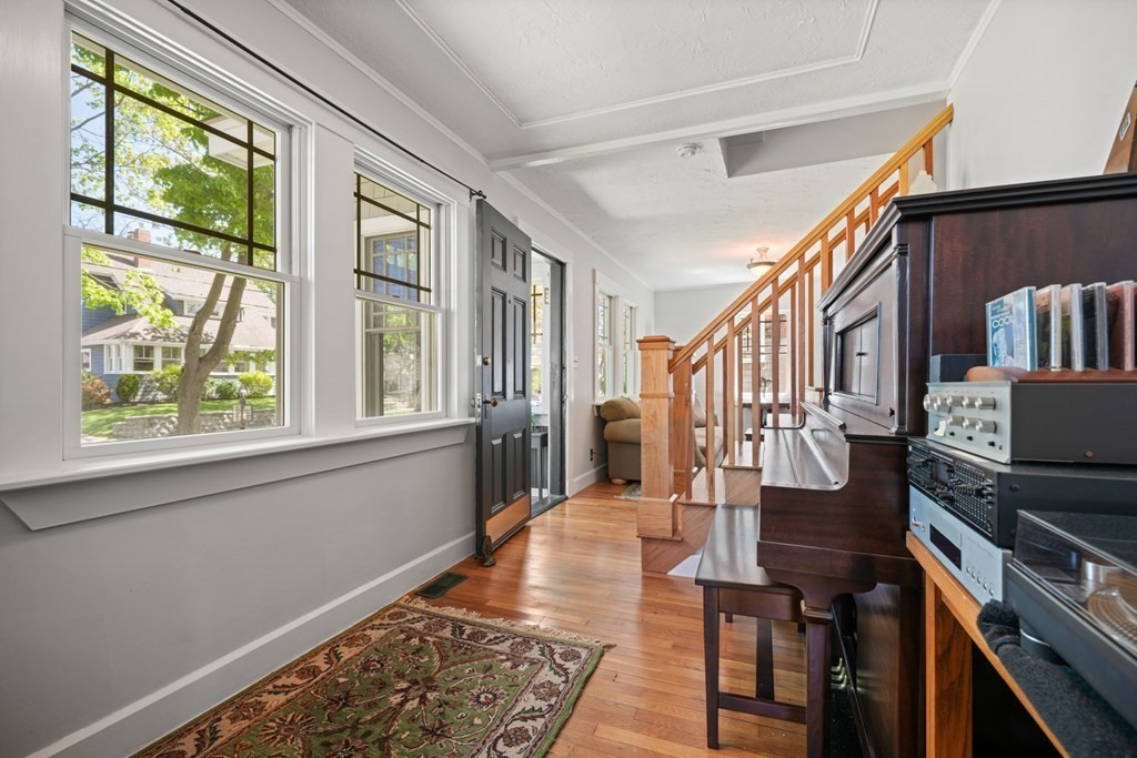 81 Albatross Road Quincy, MA 02169 - Photo 12 of 38 Gallery Image 12