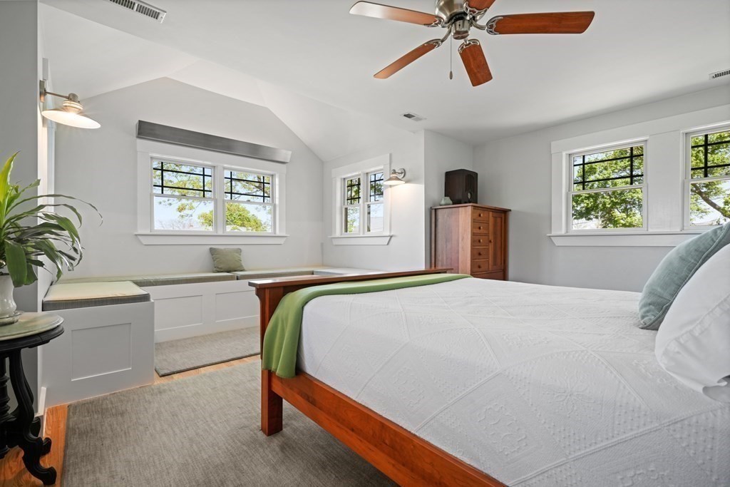 81 Albatross Road Quincy, MA 02169 - Photo 21 of 38 Gallery Image 21
