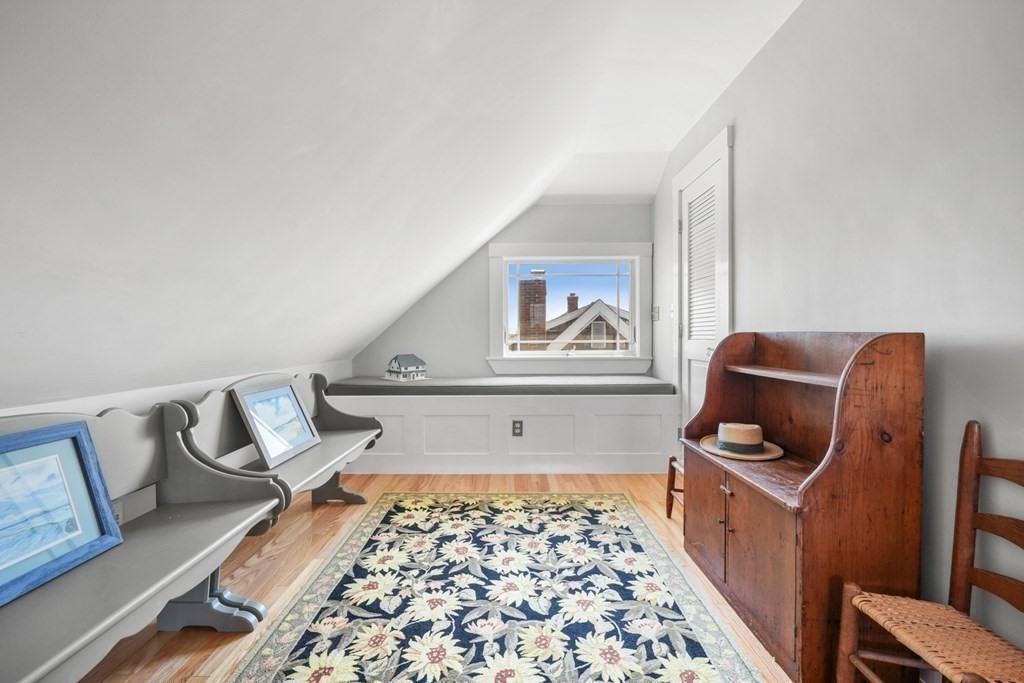 81 Albatross Road Quincy, MA 02169 - Photo 26 of 38 Gallery Image 26