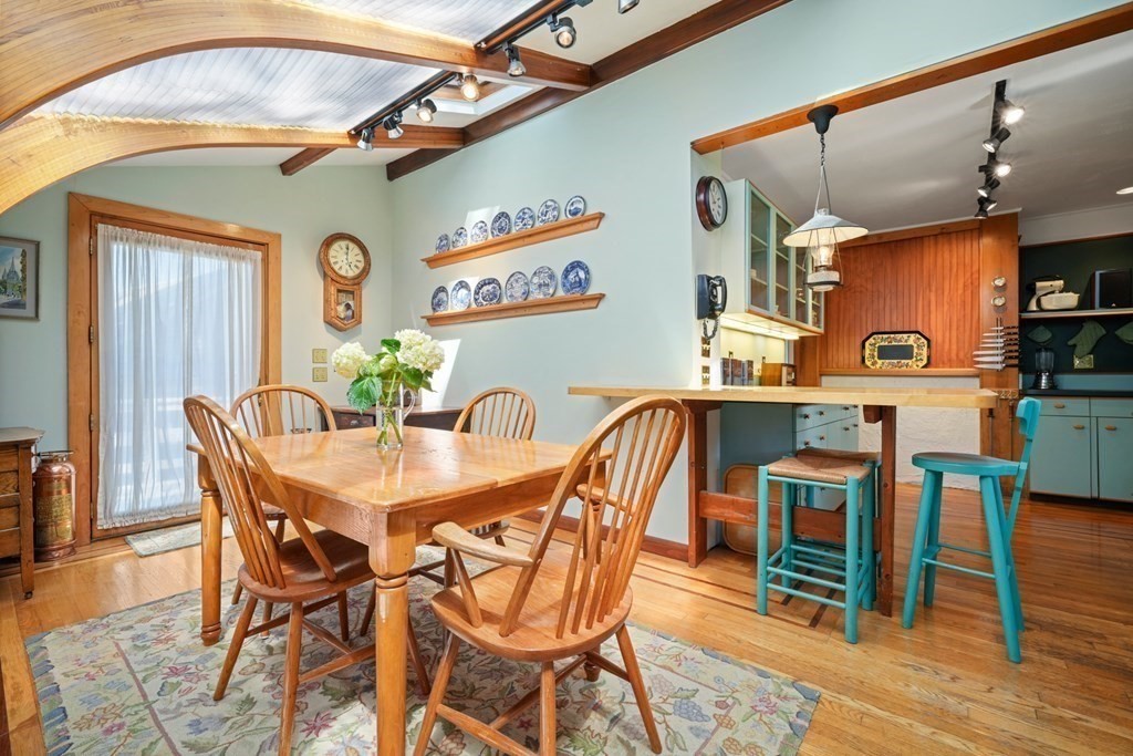 81 Albatross Road Quincy, MA 02169 - Photo 7 of 38 Gallery Image 7