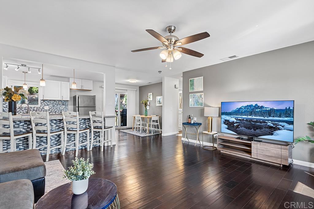 Den/Family/Great Room