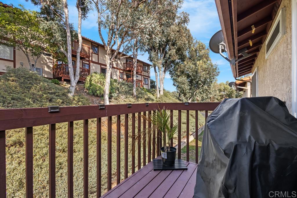 32036 Del Cielo Oeste, Unit 2D Bonsall, CA 92003 - Photo 30 of 41 Balcony