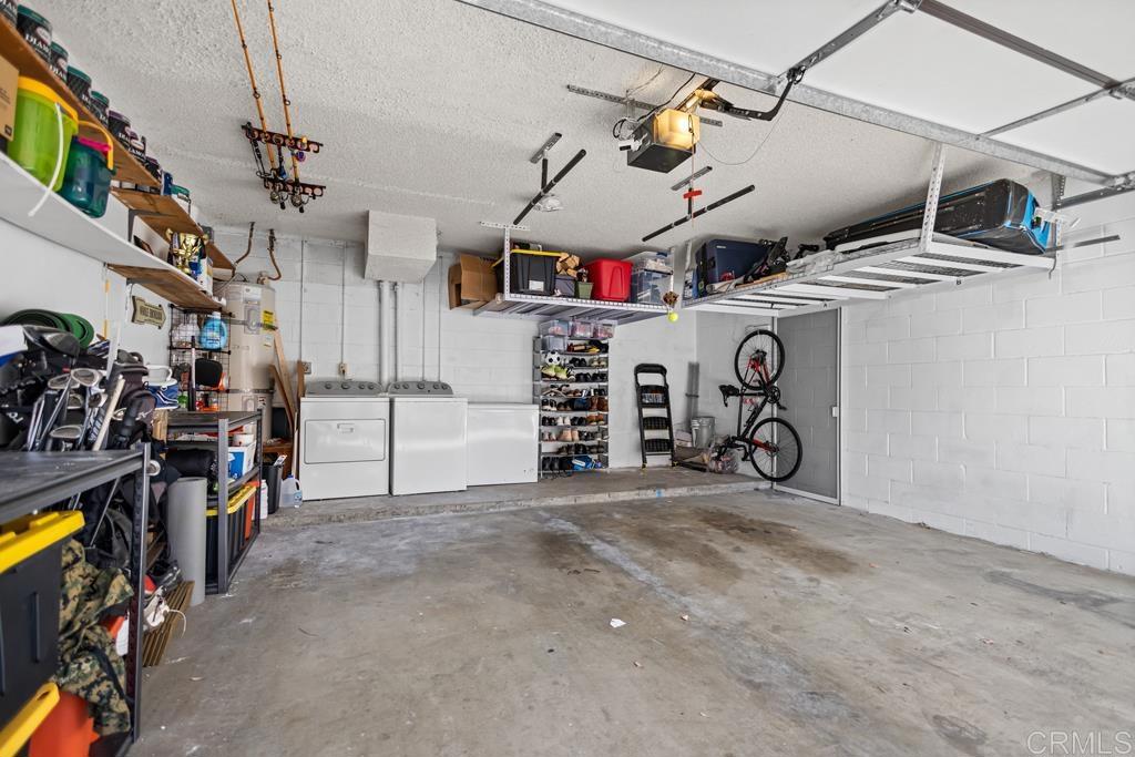 32036 Del Cielo Oeste, Unit 2D Bonsall, CA 92003 - Photo 40 of 41 Garage