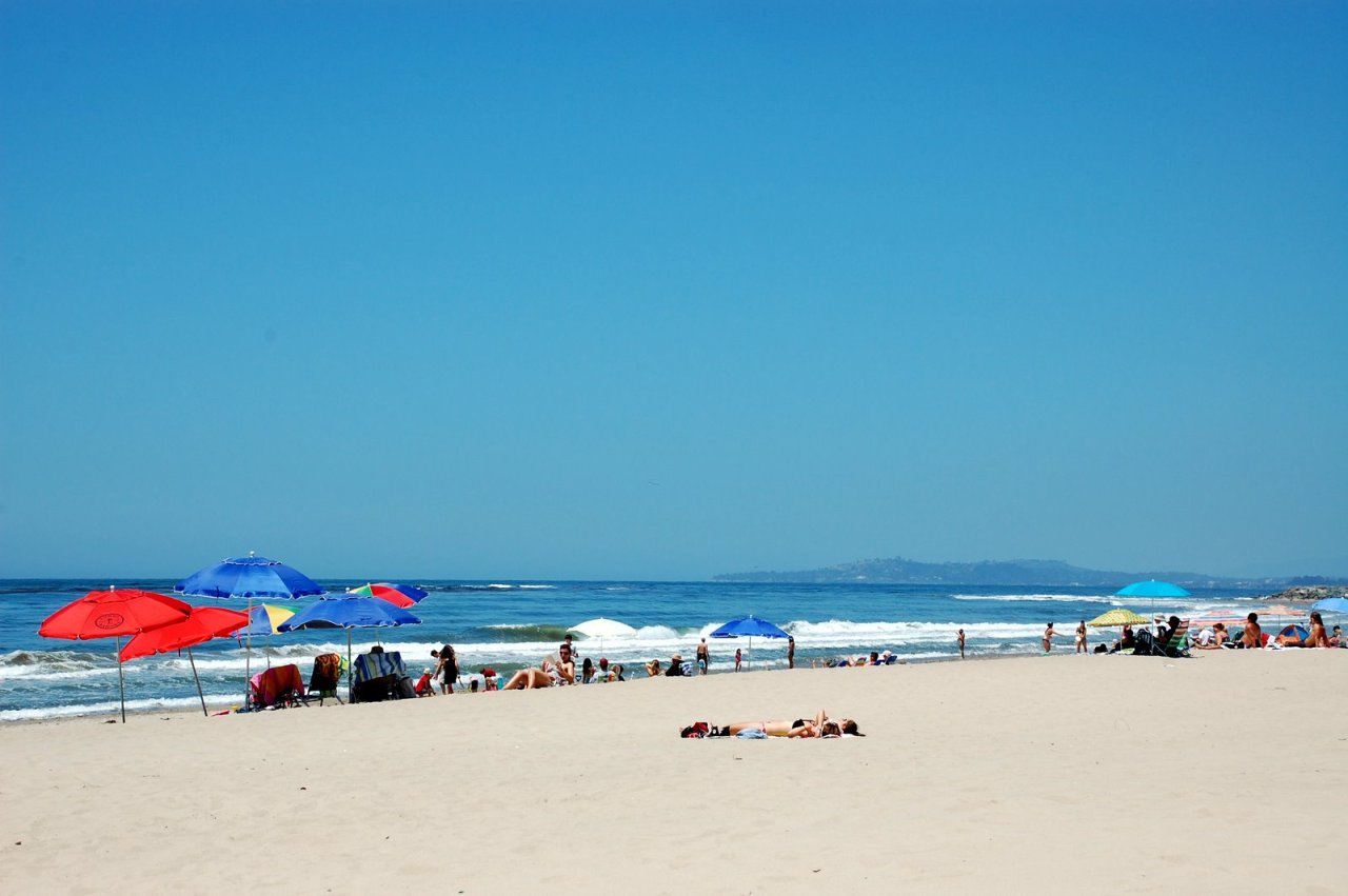 4825 Sandyland Road, Unit #2 Carpinteria, CA 93013 - Photo 6 of 8 Beach