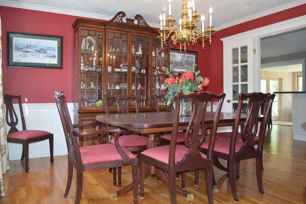 134 Longfellow Road Sudbury, MA 01776 - Photo 3 of 22 Gallery Image 3