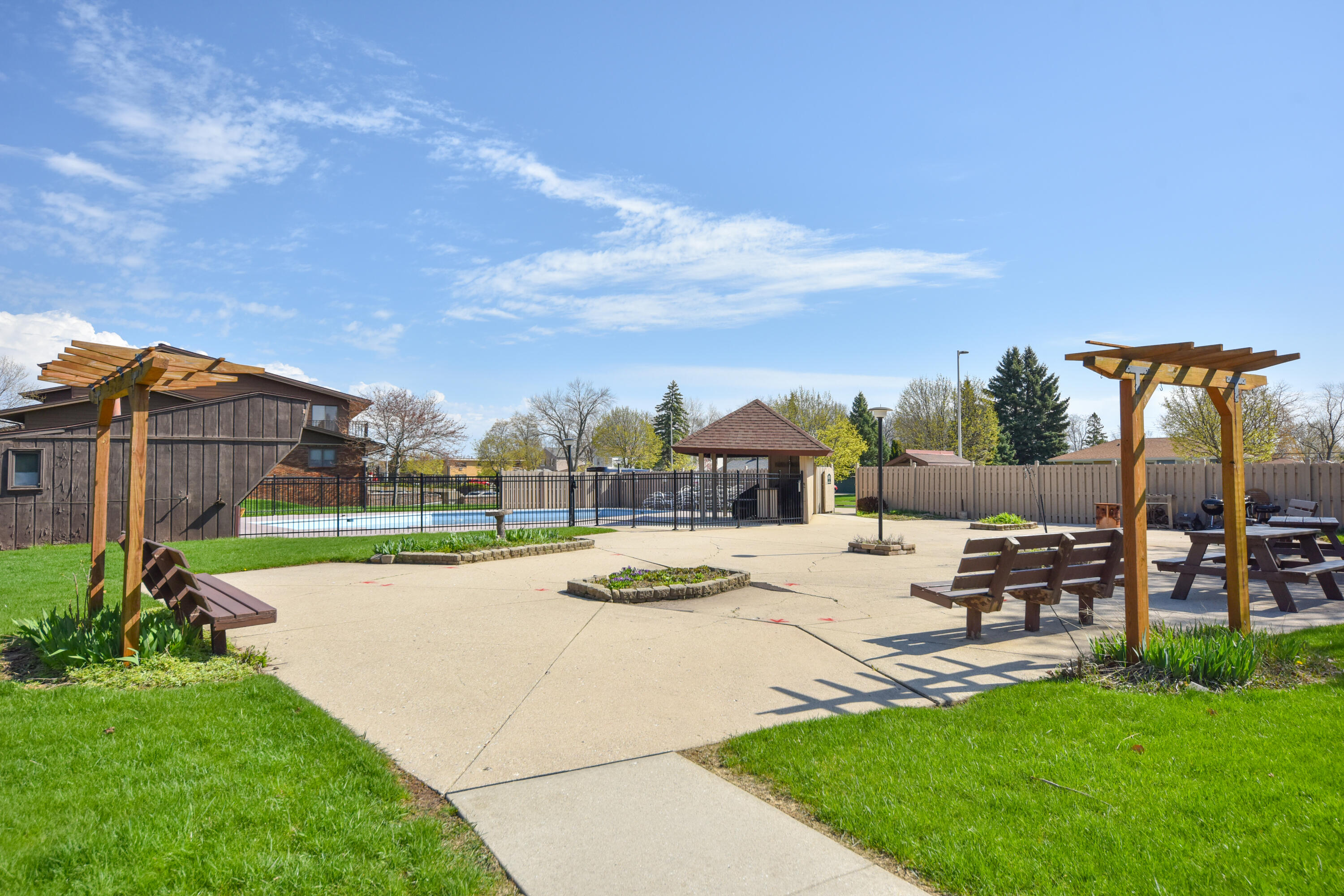 3935 South 84th Street, Unit 4 Greenfield, WI 53228 - Photo 16 of 24 Recreation Area