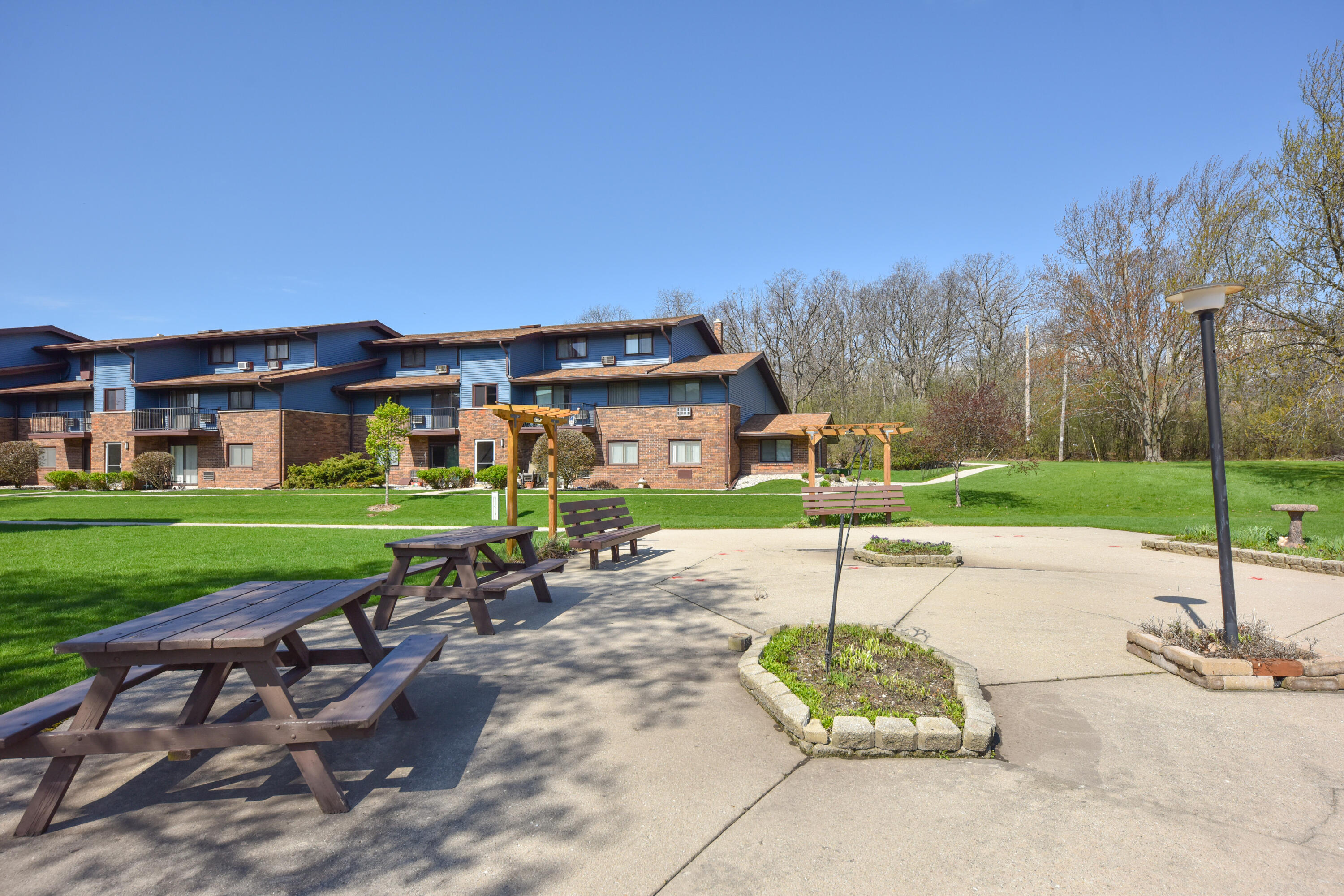 3935 South 84th Street, Unit 4 Greenfield, WI 53228 - Photo 17 of 24 Recreation Area