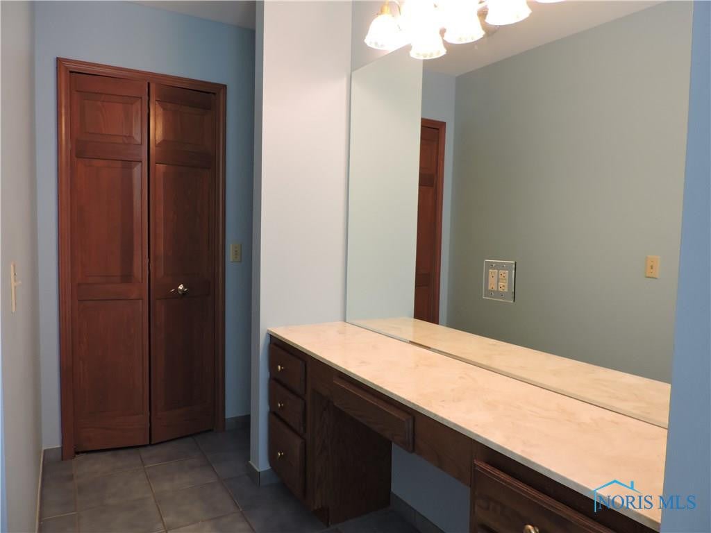 3005 North Raab Road Swanton, OH 43558 - Photo 13 of 32 Photo 13