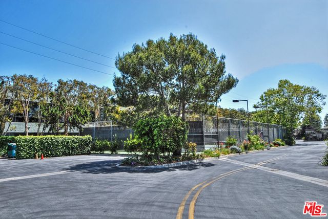 $1,040,000 | 24 Village Parkway, Santa Monica, CA 90405
