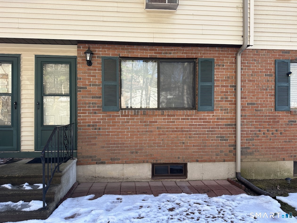39 Horton Hill Road, Unit 7C Naugatuck, CT 06770 - Photo 28 of 29 a view of entrance door of the house