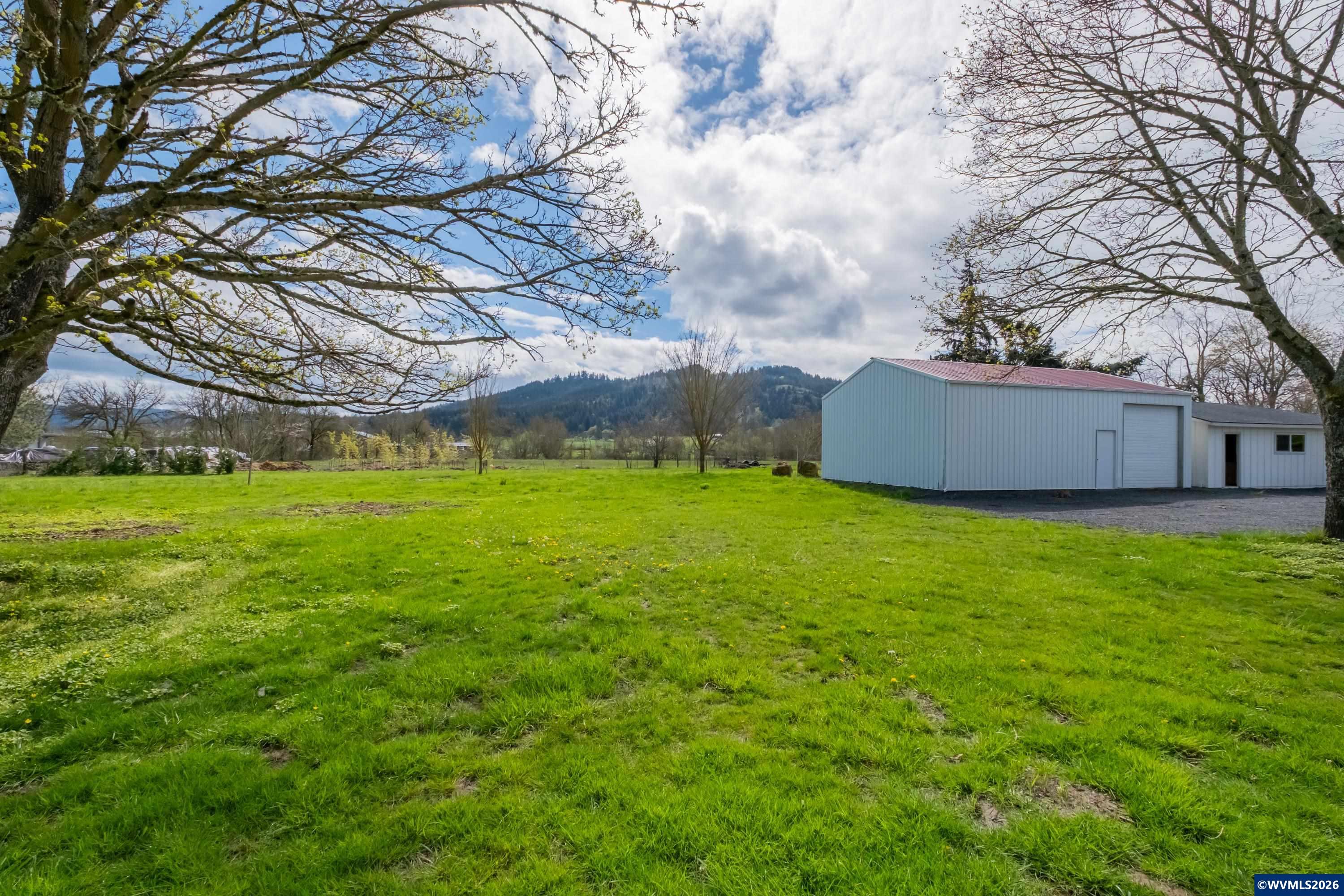 33001 Sandridge Road Lebanon, OR 97355 - Photo 45 of 50