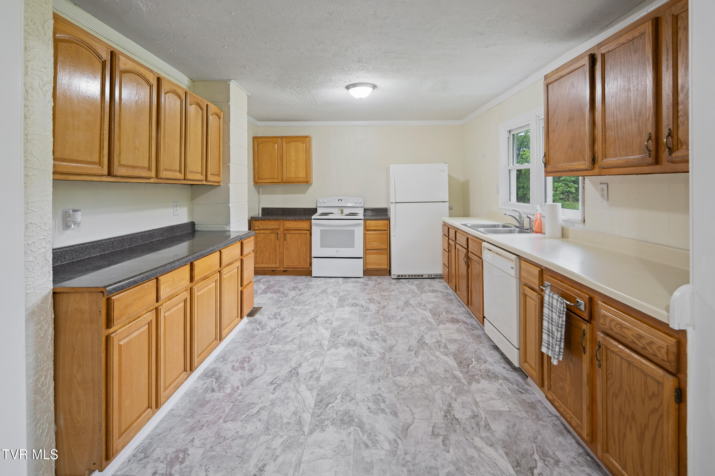 1227 Poga Road Butler, TN 37640 - Photo 6 of 44 RBV-1227 Poga Rd-22