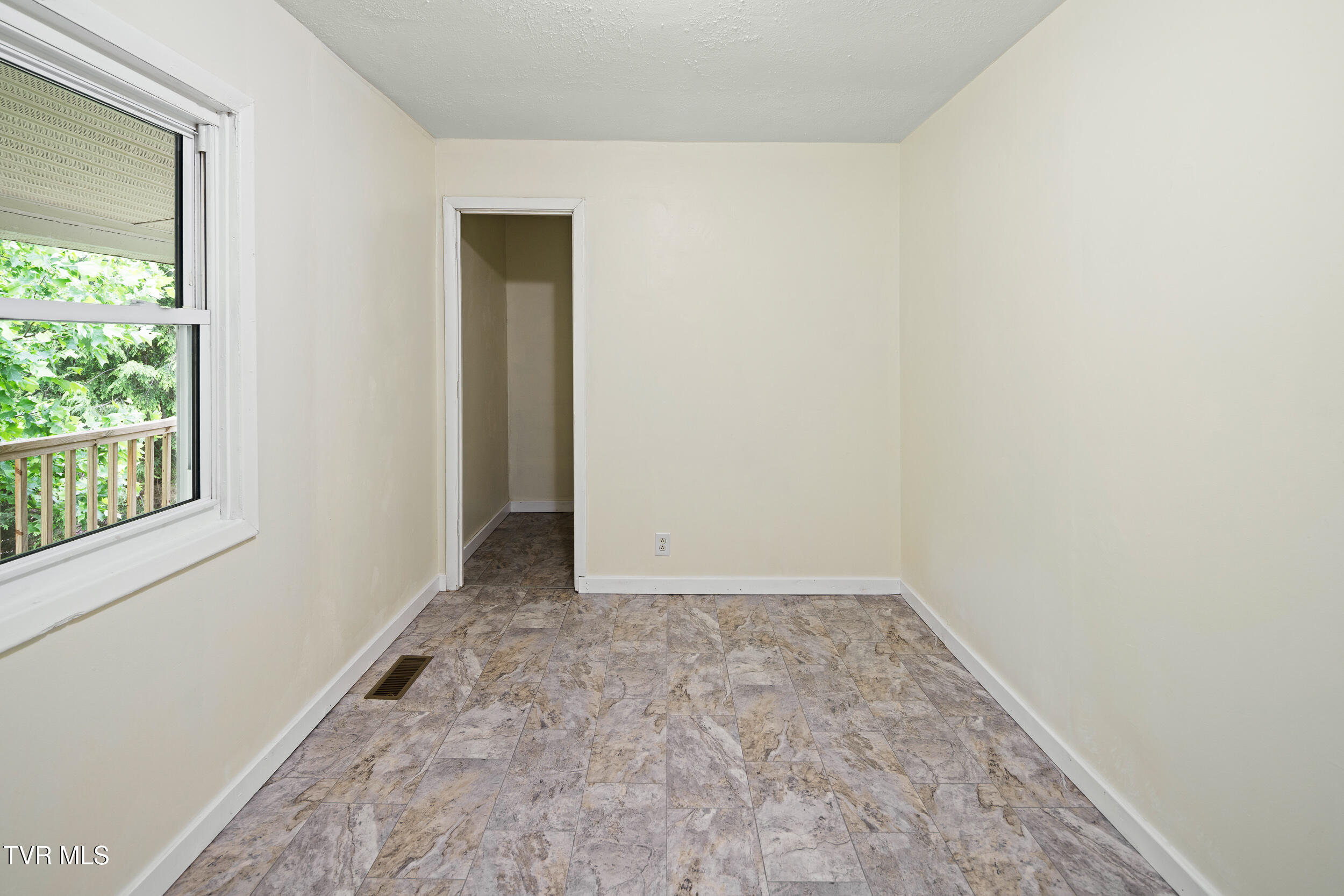 1227 Poga Road Butler, TN 37640 - Photo 9 of 44 RBV-1227 Poga Rd-25