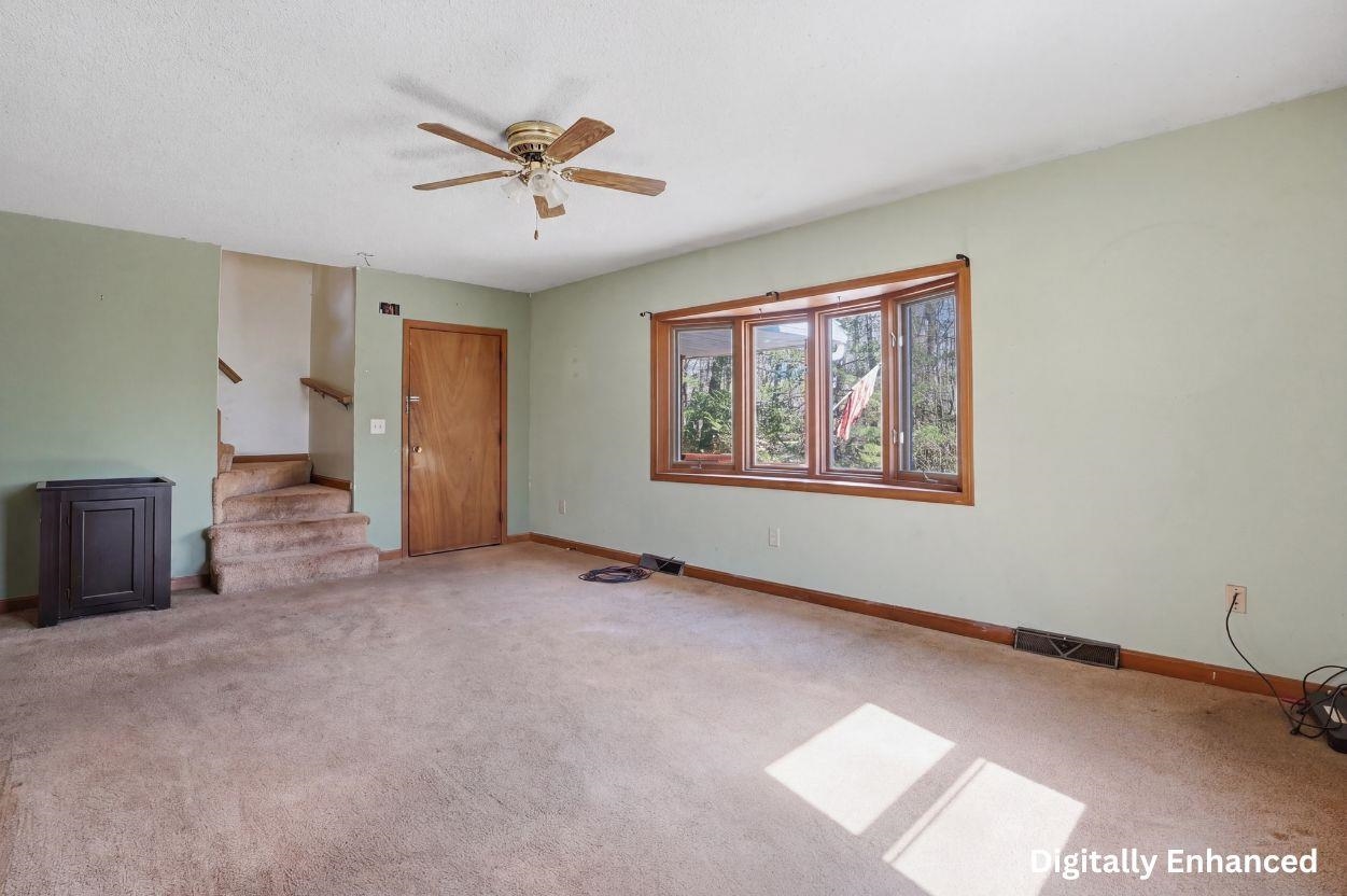 63 Kienia Road, Unit B Hudson, NH 03051 - Photo 5 of 39