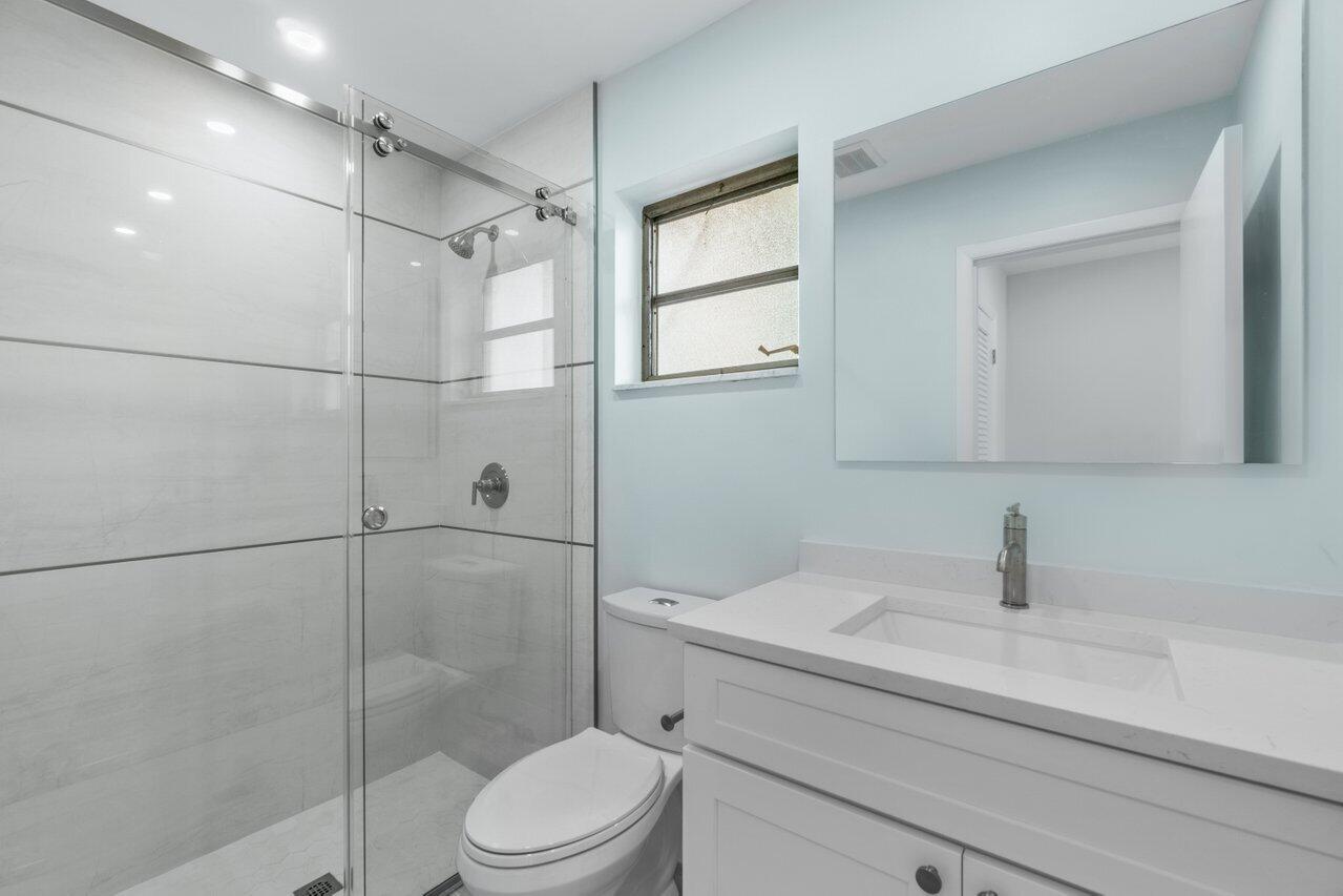 669 Northwest 15th Court Boca Raton, FL 33486 - Photo 17 of 37 018-669Northwest15thCourt-BocaRaton-FL-3