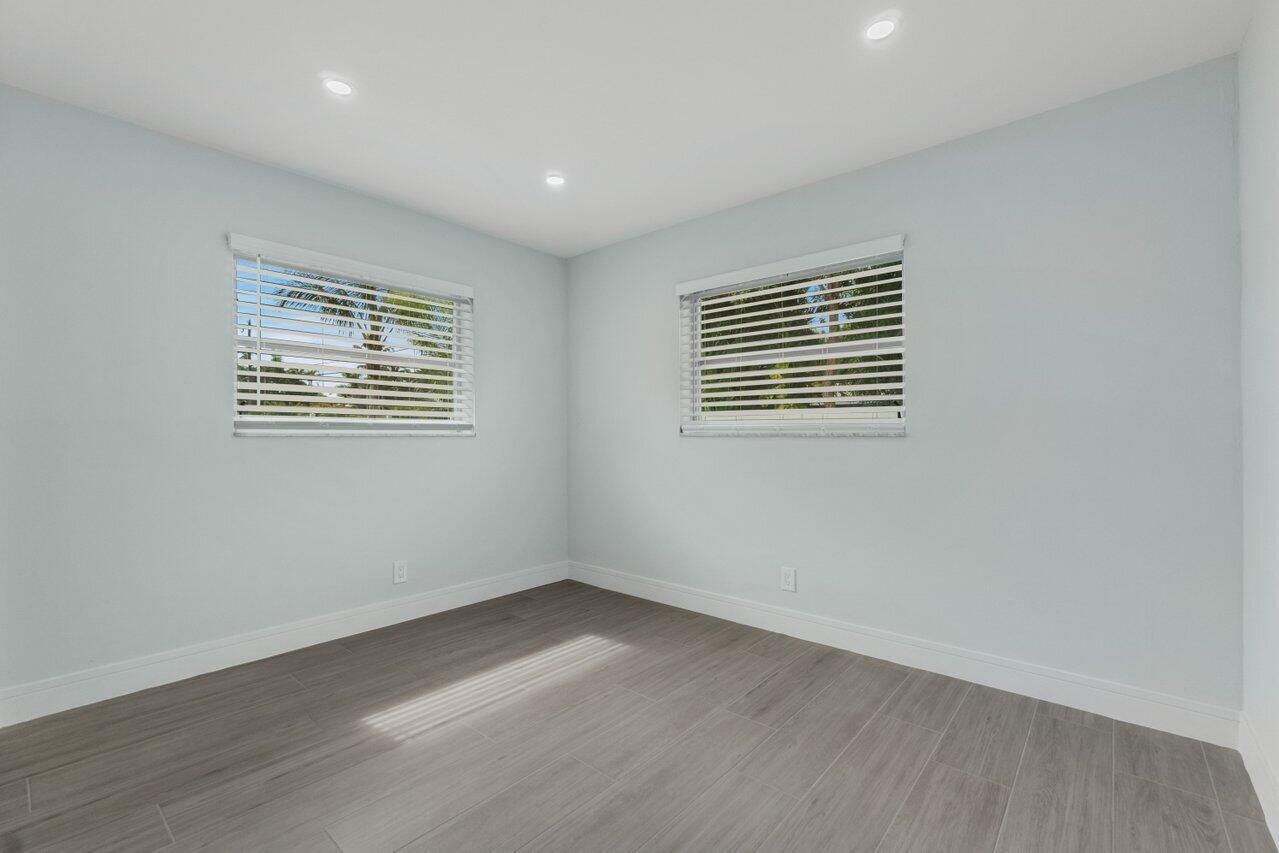 669 Northwest 15th Court Boca Raton, FL 33486 - Photo 25 of 37 026-669Northwest15thCourt-BocaRaton-FL-3