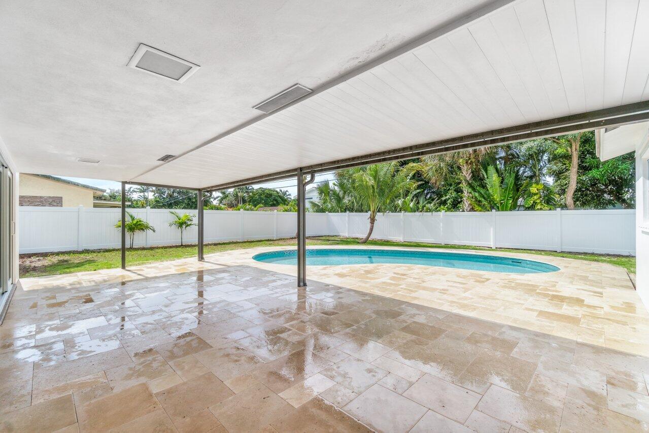 669 Northwest 15th Court Boca Raton, FL 33486 - Photo 30 of 37 031-669Northwest15thCourt-BocaRaton-FL-3