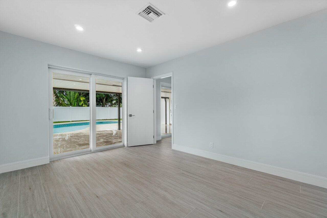 669 Northwest 15th Court Boca Raton, FL 33486 - Photo 8 of 37 009-669Northwest15thCourt-BocaRaton-FL-3