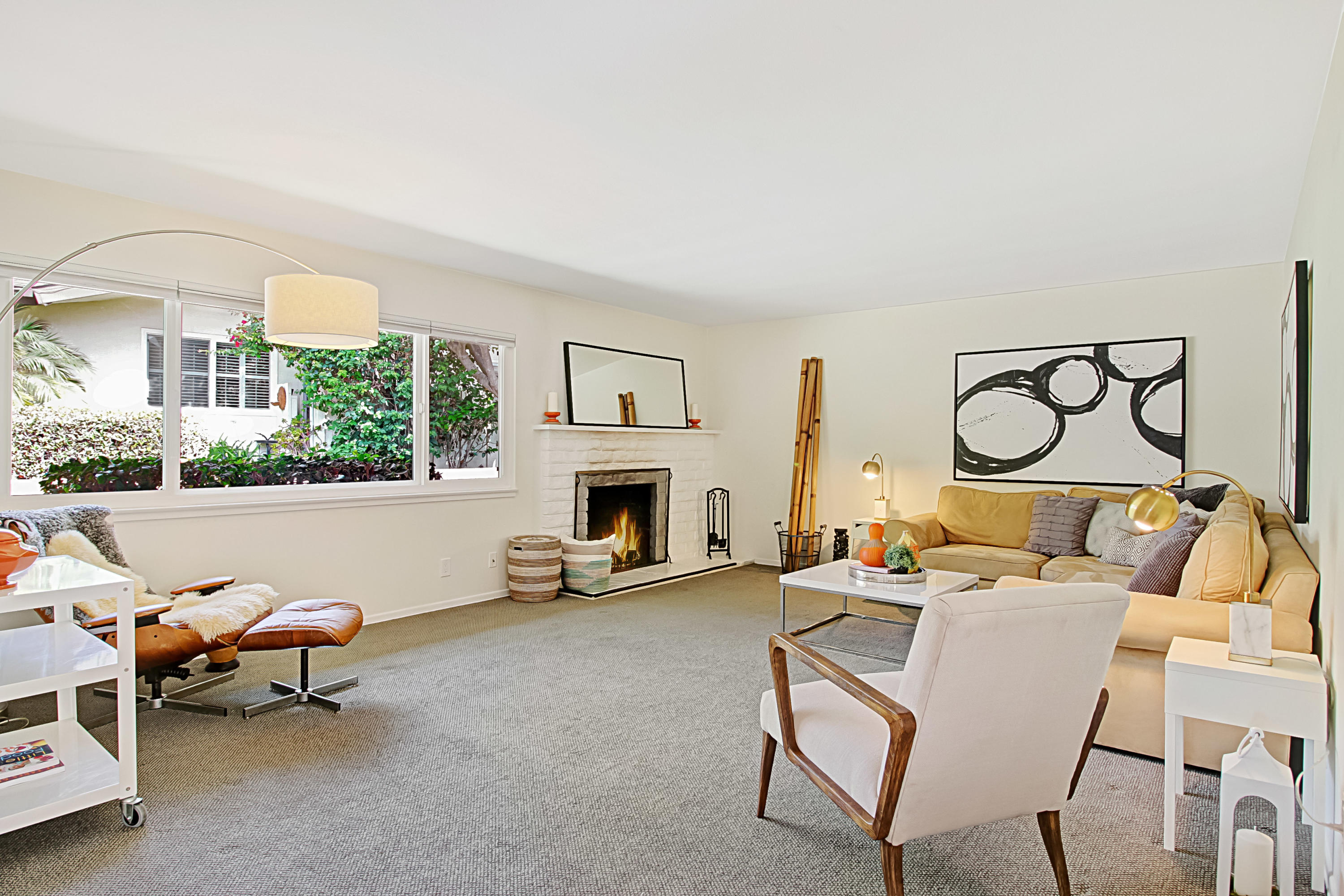 863 Cieneguitas Road Santa Barbara, CA 93110 - Photo 4 of 25 Spacious Living Room