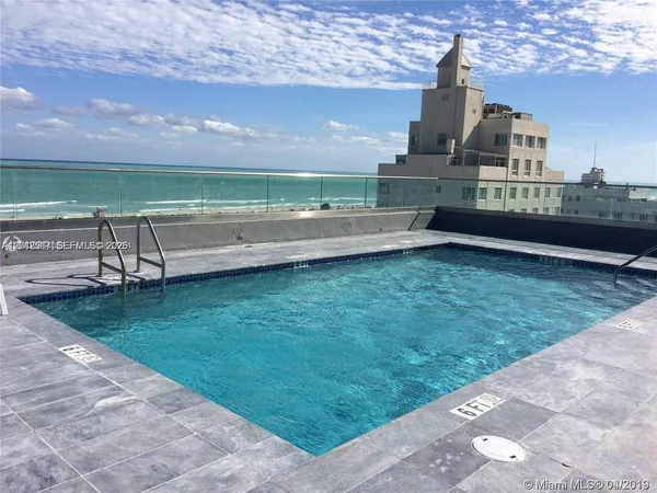 $2,600 | 1255 Collins Avenue, Unit 507, Miami Beach, FL 33139
