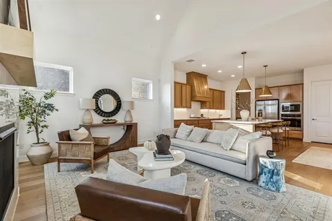 $1,099,000 | 9356 Charlie Lane, Dallas, TX 75238