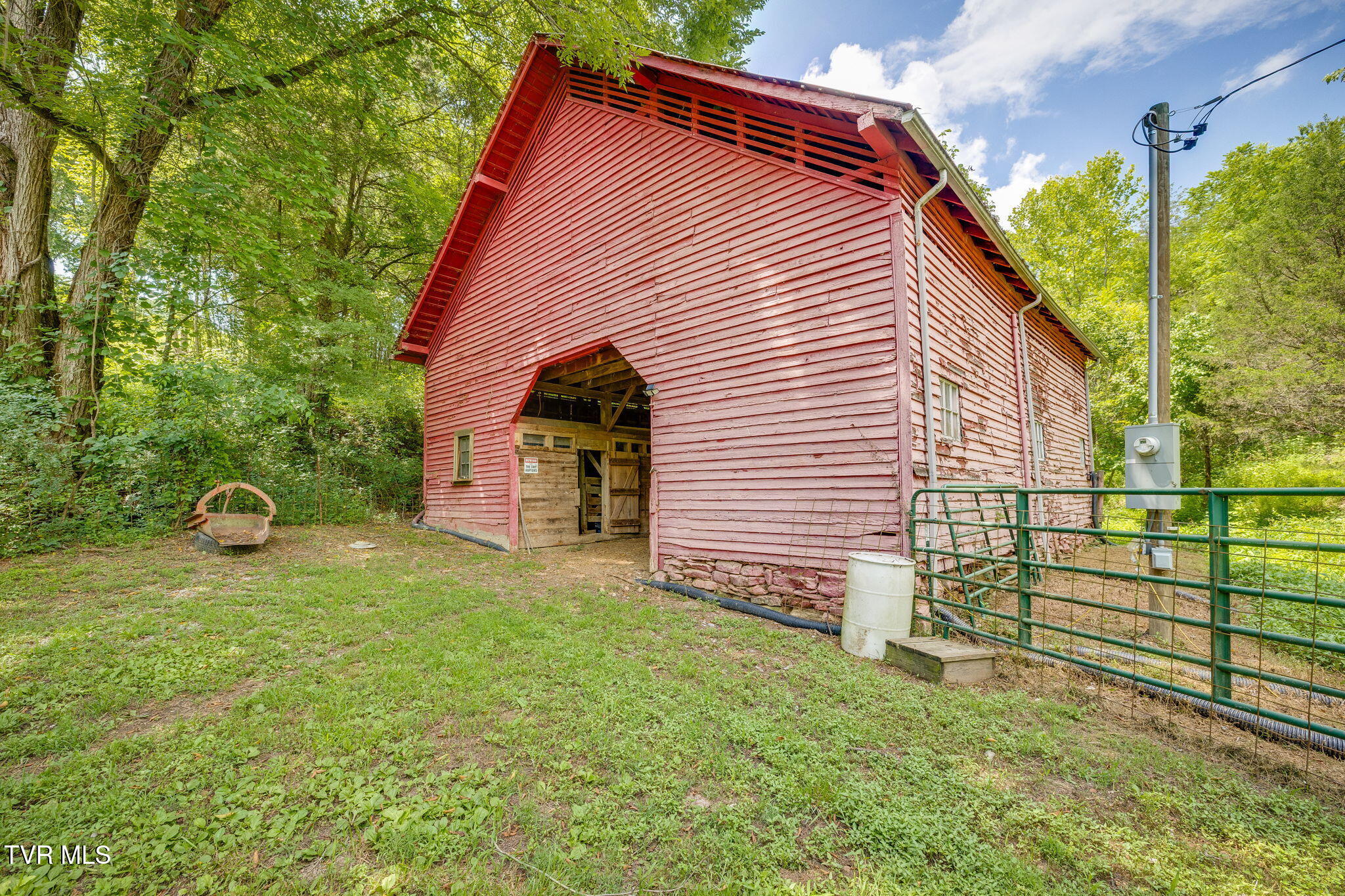 1355 Jackson Hollow Road Mosheim, TN 37818 - Photo 38 of 95 037