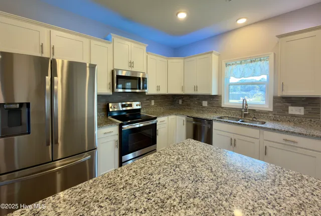 $329,000 | 112 Harvest Boulevard, Havelock, NC 28532